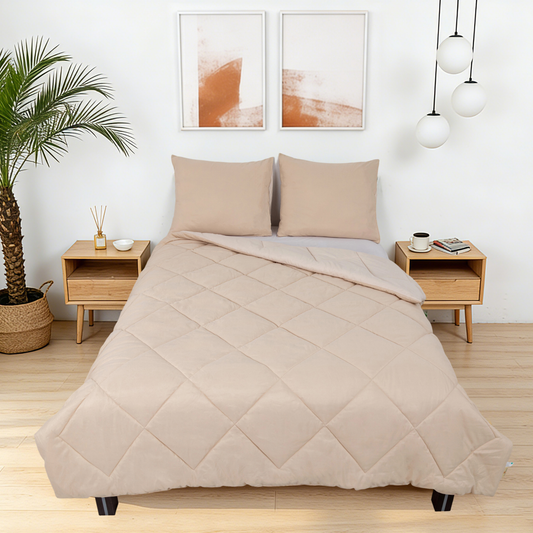 Sommarvino – Pale Linen – Waschbares Steppbett ohne Bezug