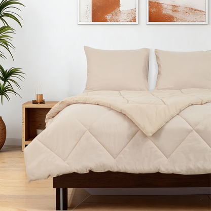 Sommarvino – Pale Linen – Waschbares Steppbett ohne Bezug